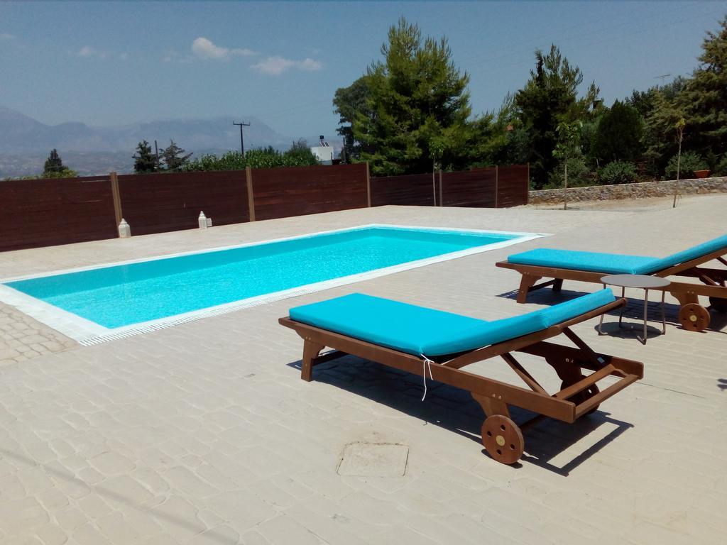 Affittacamere Veggera - private swimming pool Pombia Esterno foto