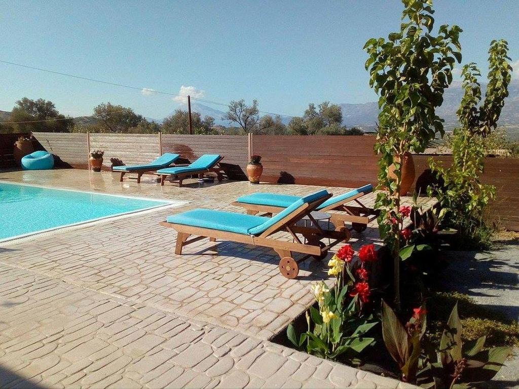 Affittacamere Veggera - private swimming pool Pombia Esterno foto